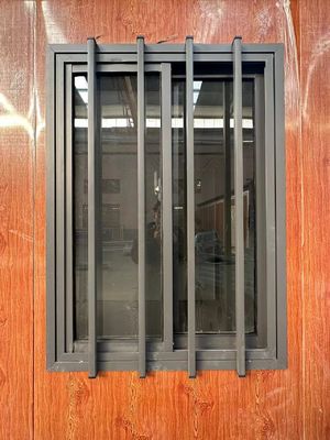 Προσαρμόσιμο Flat Pack Κοντεϊνέρ Οίκος Για Πολυδιάστατους Και Σύγχρονους Χώρους Ζωής