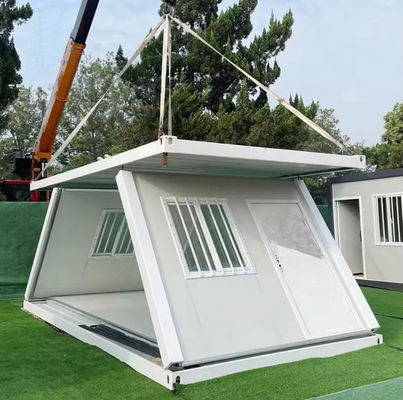 Customizable Folding Container House With Steel Structure And EPS Sandwich Panel